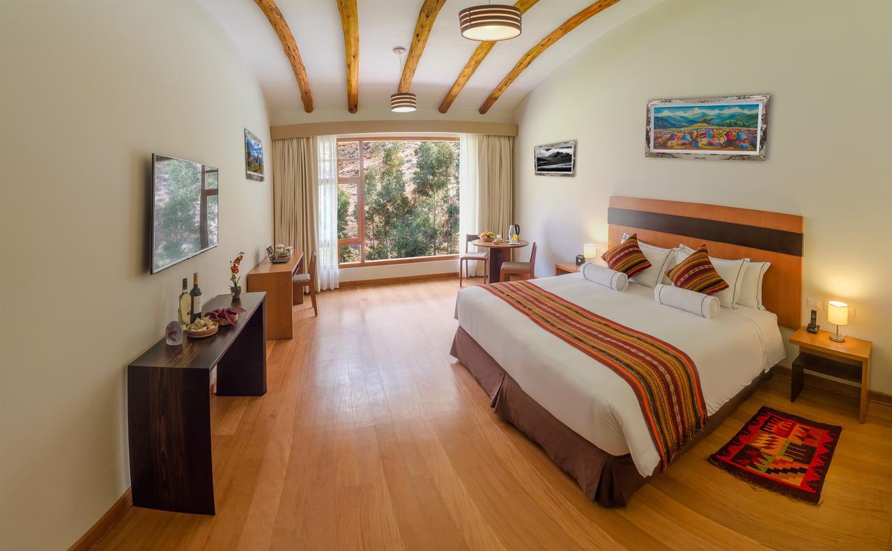 Taypikala Deluxe Valle Sagrado Urubamba Buitenkant foto