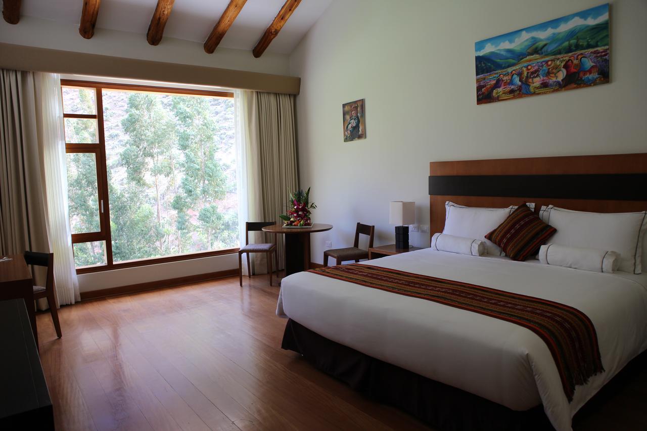 Taypikala Deluxe Valle Sagrado Urubamba Buitenkant foto